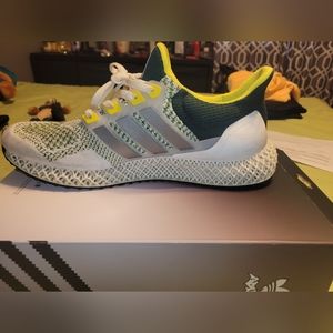 Adidas Ultra4D